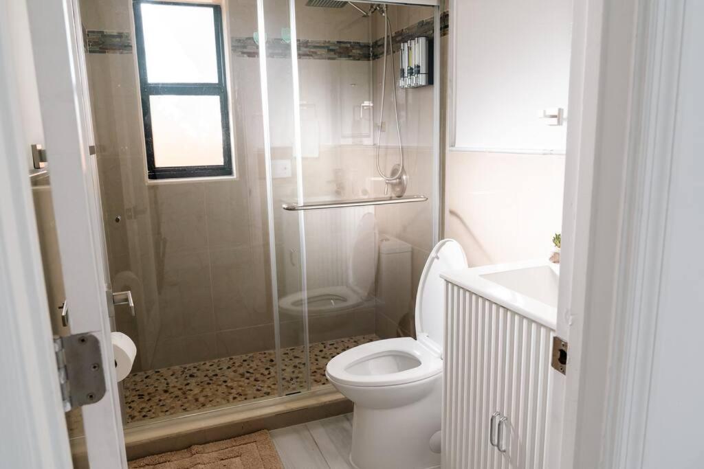 Luxury Retreat 3B ,2Ba Pool , Coral Gables Center Villa Маями Екстериор снимка