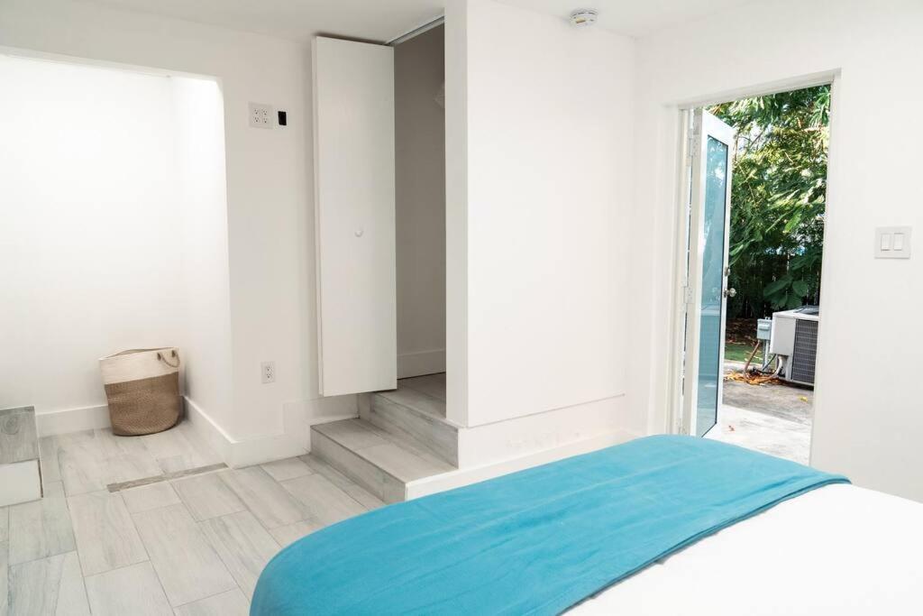Luxury Retreat 3B ,2Ba Pool , Coral Gables Center Villa Маями Екстериор снимка